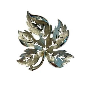Vintage Mid Century brooch textured silver leaf-shaped classic botanical pin